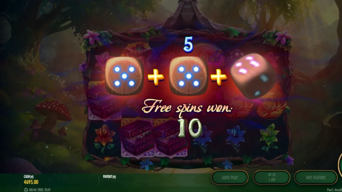 Pemandangan hutan mistis dalam slot Pan's Arcadia